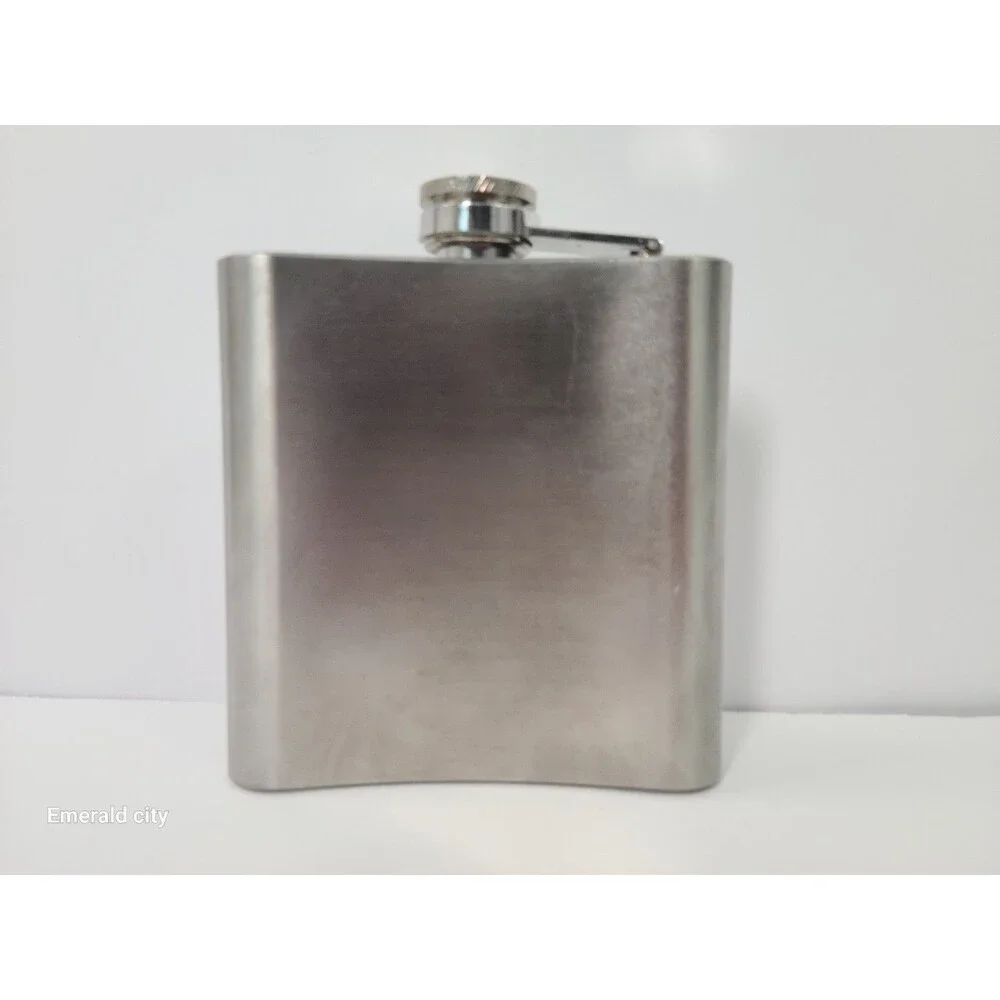 Vtg Sarnia Stainless Steel Hip Flask Engraved Canadian Flag Raised FU 8oz silver